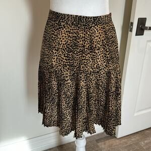 Wren Never Worn Pleated Leopard Print Mini Skirt - Size Small